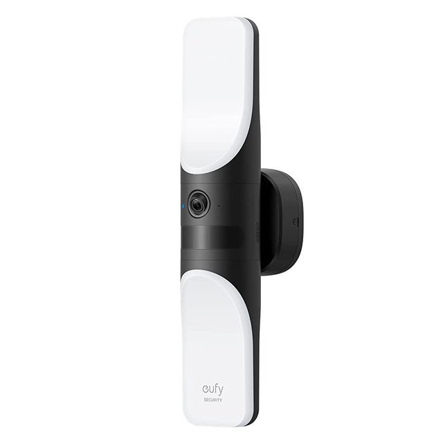 eufy Security Wall Light Cam S4
