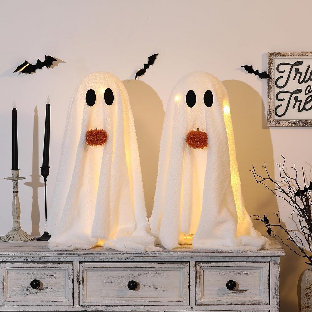 Light-Up Sherpa Ghost with Pumpkin (3.6 ft)